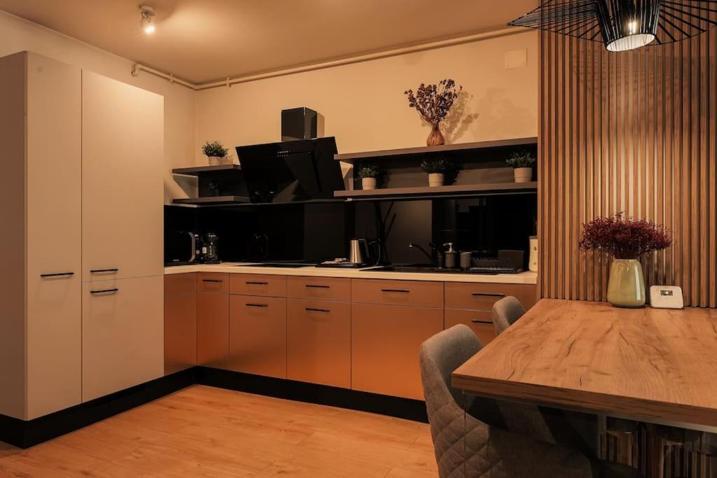 Nest Inn Magic Apartment Cluj-Napoca Eksteriør bilde