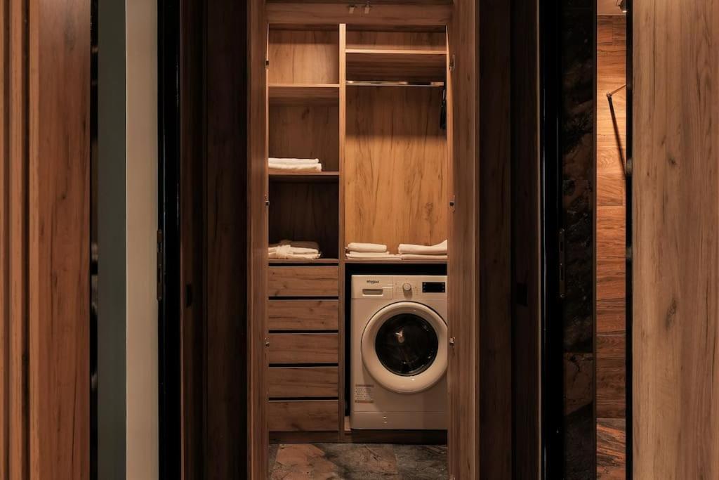Nest Inn Magic Apartment Cluj-Napoca Eksteriør bilde